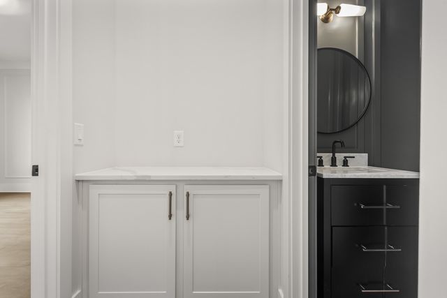 1310 Lipscomb Dr, Brentwood, TN 37027