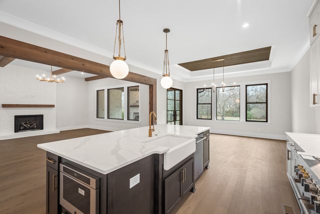 1310 Lipscomb Dr, Brentwood, TN 37027