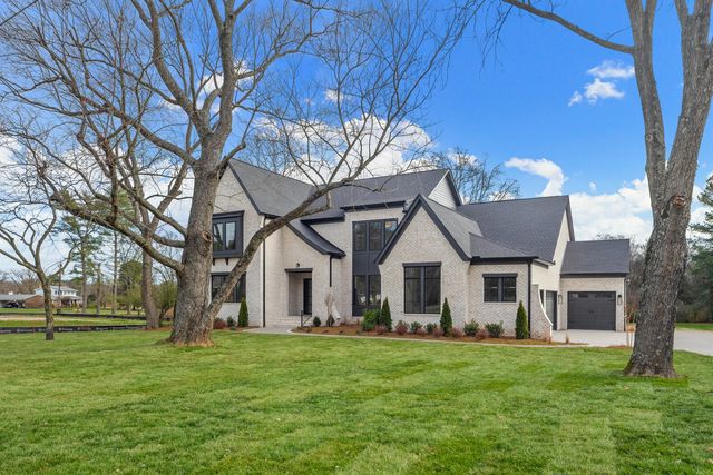 1310 Lipscomb Dr, Brentwood, TN 37027