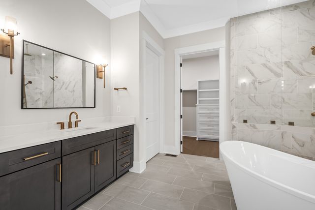 1310 Lipscomb Dr, Brentwood, TN 37027