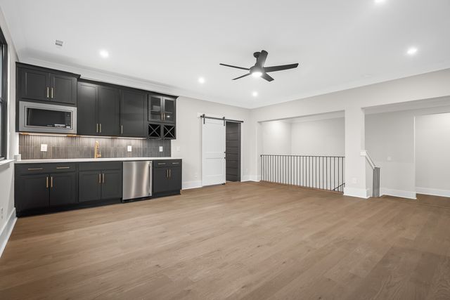 1310 Lipscomb Dr, Brentwood, TN 37027