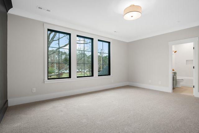 1310 Lipscomb Dr, Brentwood, TN 37027