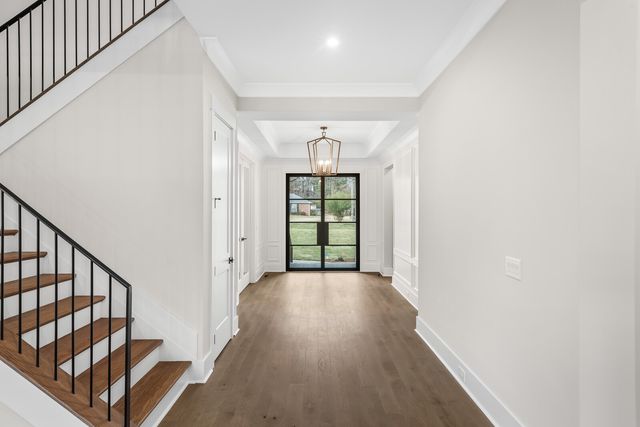 1310 Lipscomb Dr, Brentwood, TN 37027