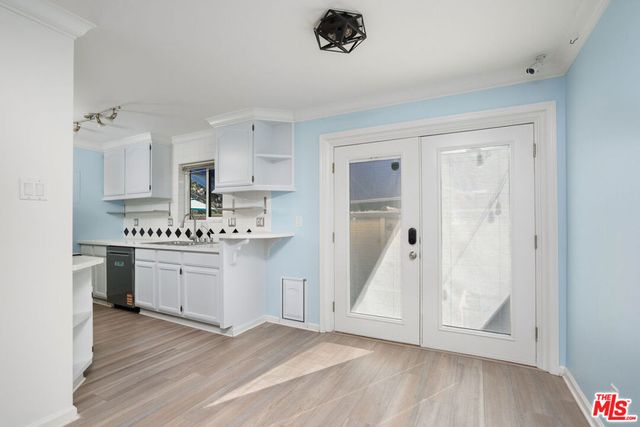 11138 Aqua Vista Street 3, Studio City, CA 91602