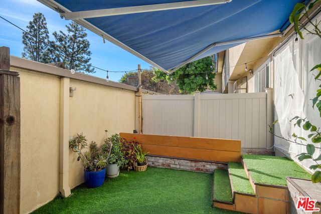 11138 Aqua Vista Street 3, Studio City, CA 91602