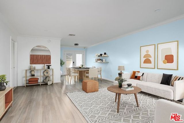 11138 Aqua Vista Street 3, Studio City, CA 91602