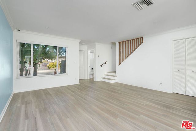 11138 Aqua Vista Street 3, Studio City, CA 91602