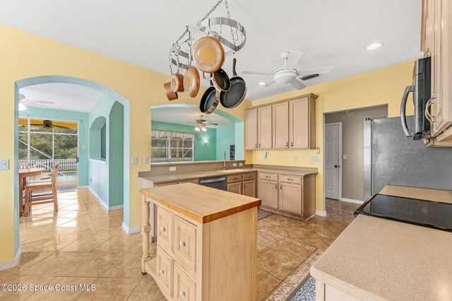 4194 Fenrose Circle, Melbourne, FL 32940