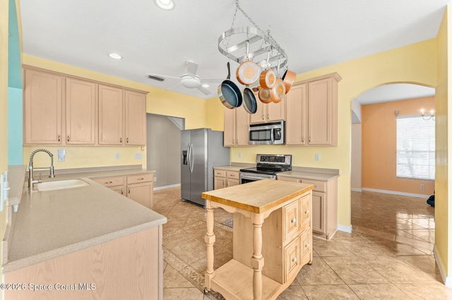 4194 Fenrose Circle, Melbourne, FL 32940