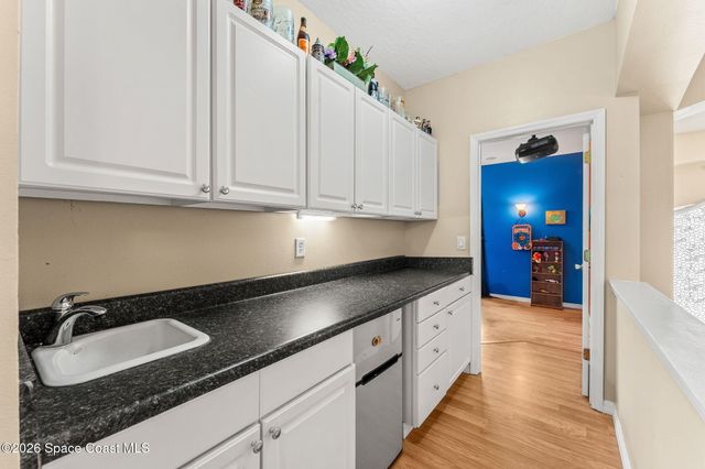 4194 Fenrose Circle, Melbourne, FL 32940