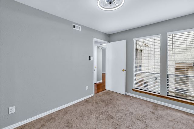 26 Oakbrook Drive, Lewisville, TX 75057