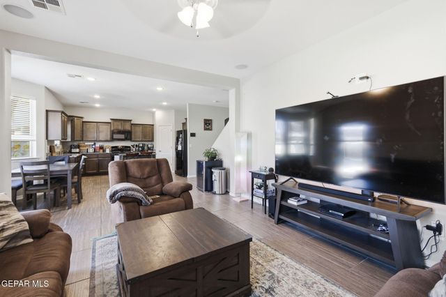 14861 OLDENBERG Court, El Paso, TX 79938