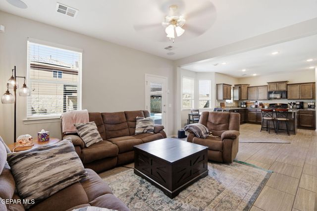 14861 OLDENBERG Court, El Paso, TX 79938