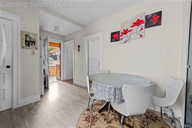 3899 Trowbridge Street, Hamtramck, MI 48212