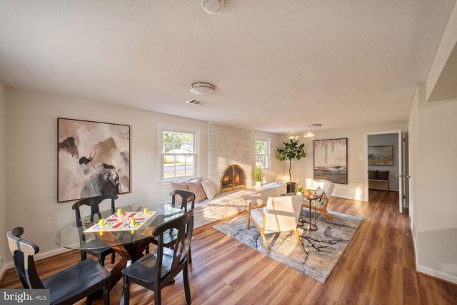 4426 ROCKCREST DR, Fairfax, VA 22032