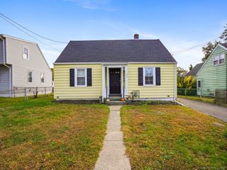 375 Ruth Street, Bridgeport, CT 06606