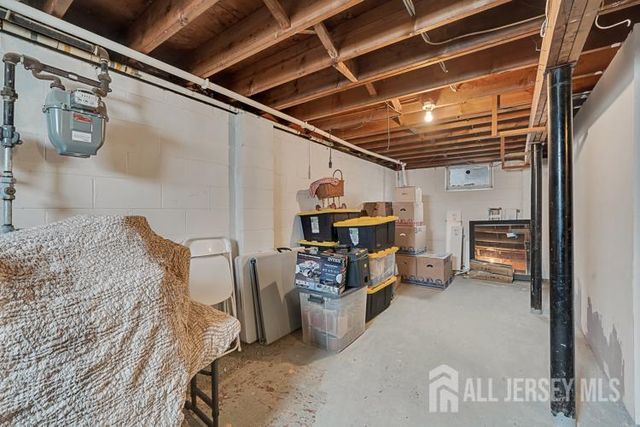 86 James Street, South River, NJ 08882