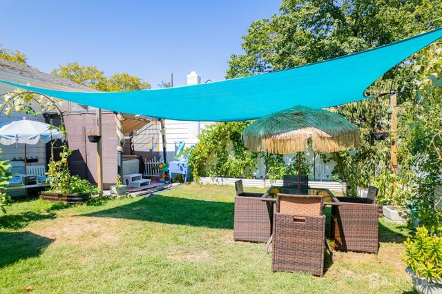 86 James Street, South River, NJ 08882