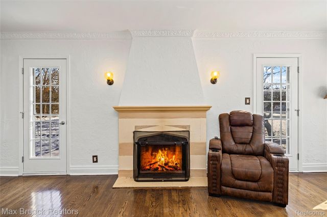 75 Hillsdale Road, Bloomfield Hills, MI 48302