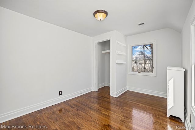 75 Hillsdale Road, Bloomfield Hills, MI 48302