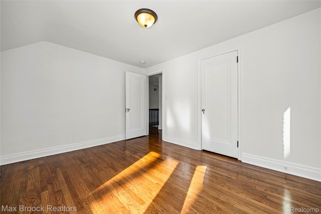 75 Hillsdale Road, Bloomfield Hills, MI 48302