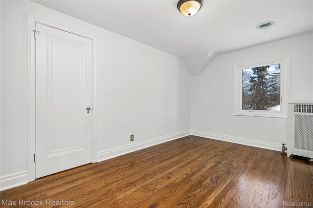 75 Hillsdale Road, Bloomfield Hills, MI 48302