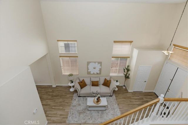 39264 Memory, Murrieta, CA 92563