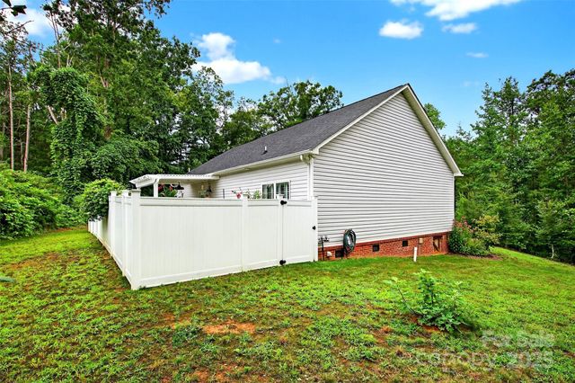 3620 Lake Drive, Morganton, NC 28655
