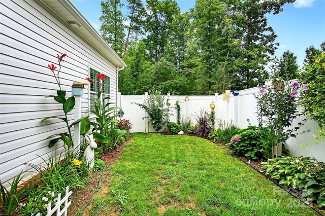 3620 Lake Drive, Morganton, NC 28655