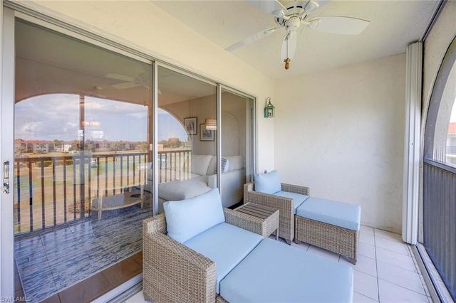 45 High Point CIR S 303, Naples, FL 34103