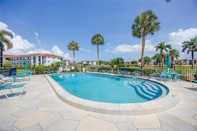 45 High Point CIR S 303, Naples, FL 34103
