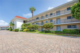 45 High Point CIR S 303, Naples, FL 34103