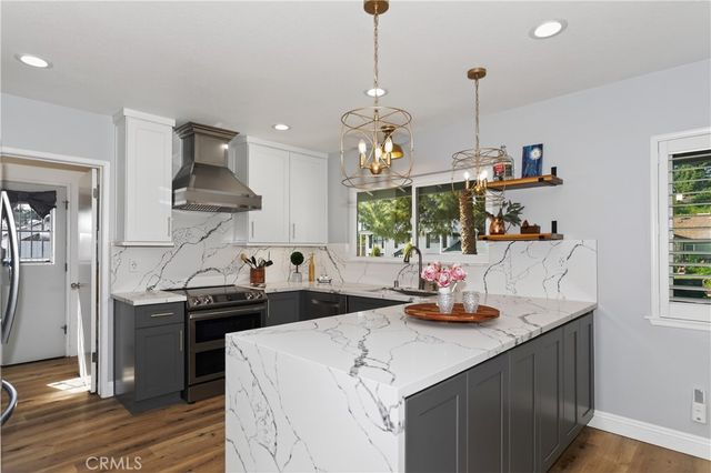 8140 Melba, West Hills, CA 91304