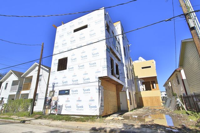 1316 Robin Street A, Houston, TX 77019