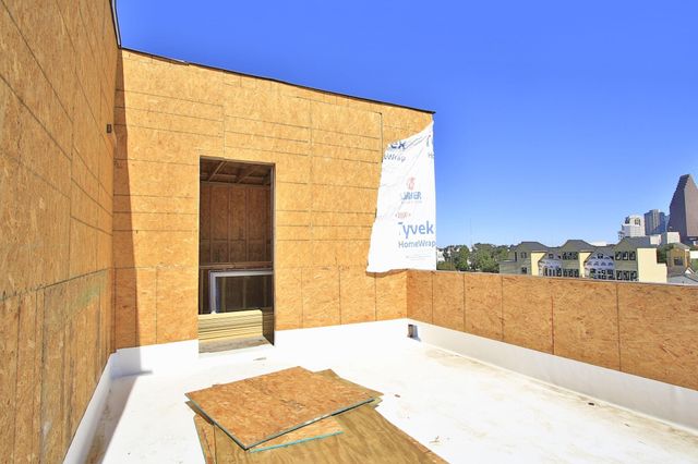 1316 Robin Street A, Houston, TX 77019