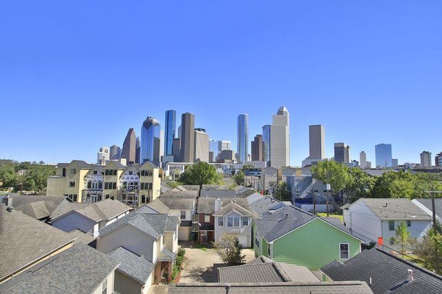 1316 Robin Street A, Houston, TX 77019