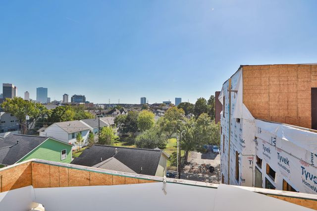 1316 Robin Street A, Houston, TX 77019