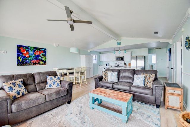 1034 Blue Water Highway, Surfside Beach, TX 77541