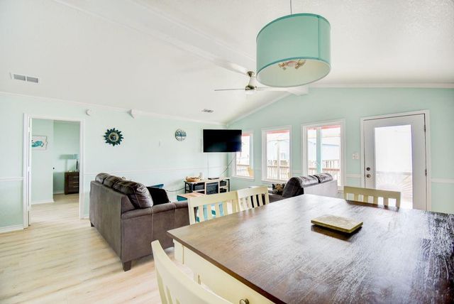 1034 Blue Water Highway, Surfside Beach, TX 77541