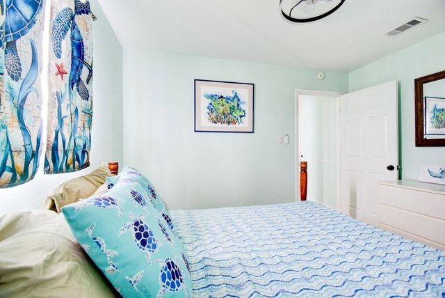 1034 Blue Water Highway, Surfside Beach, TX 77541