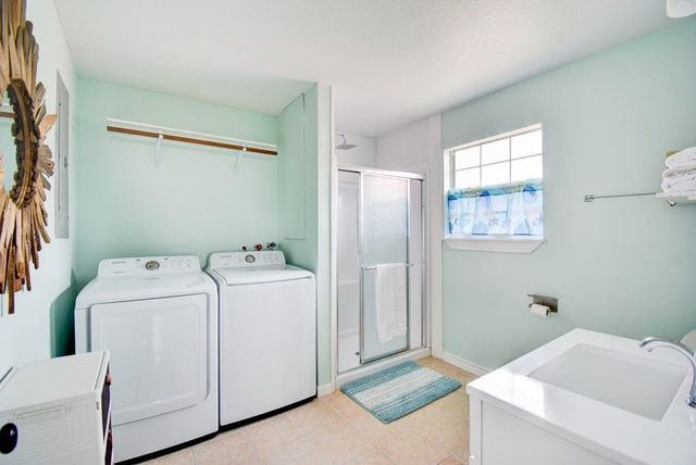 1034 Blue Water Highway, Surfside Beach, TX 77541