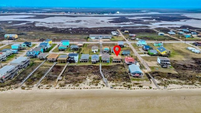 1034 Blue Water Highway, Surfside Beach, TX 77541