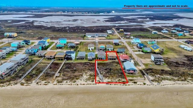 1034 Blue Water Highway, Surfside Beach, TX 77541