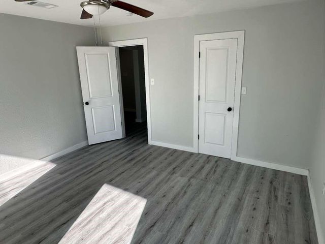 1912 Gentry Street, Houston, TX 77009