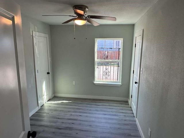 1912 Gentry Street, Houston, TX 77009