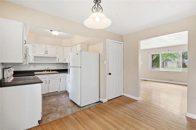 1851 Beaverton Drive, Kettering, OH 45429