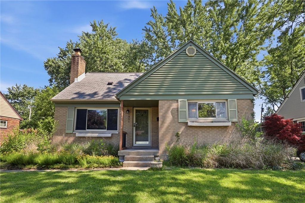 1851 Beaverton Drive, Kettering, OH 45429