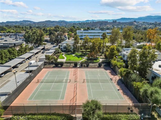 23515 Lyons 253, Valencia, CA 91355