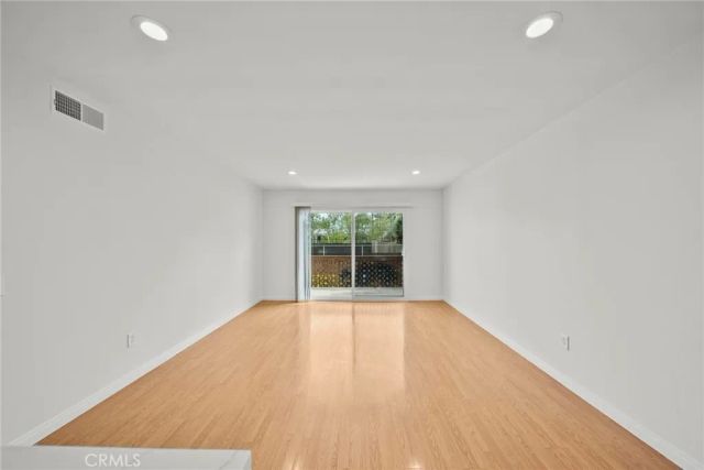 23515 Lyons 253, Valencia, CA 91355