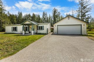 16037 Vail Loop Road SE, Rainier, WA 98576
